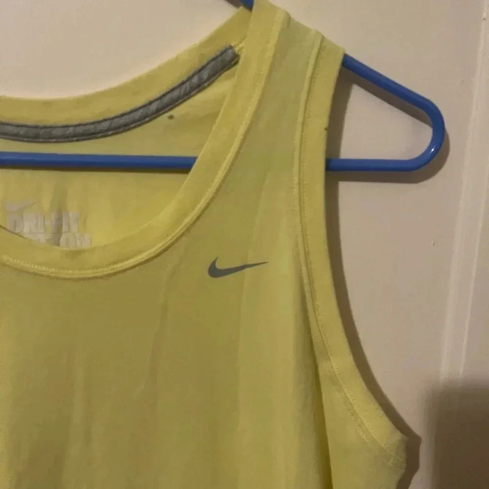 NIKE Dri-Fit Cotton Tee Women's Green Athletic Sleeveless Tank Top Shirt XL